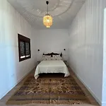Villa La Estacada